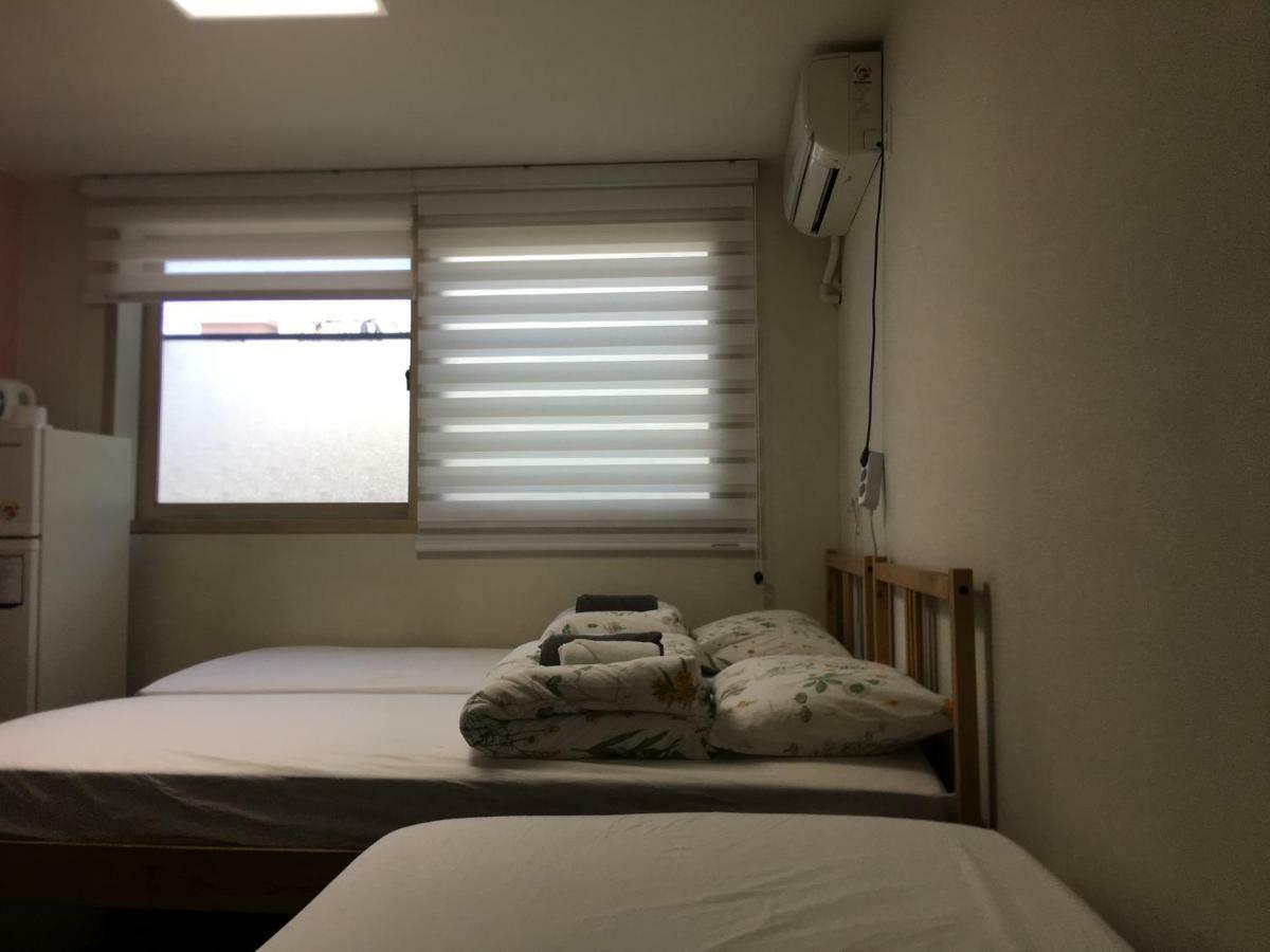 Hongdae Pencil Guesthouse Seoul Eksteriør bilde